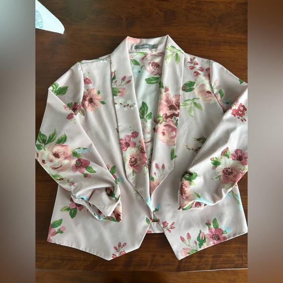 2Sable Lightweight Floral Open Blazer *DONATING 3/1* - Picture 3 of 4